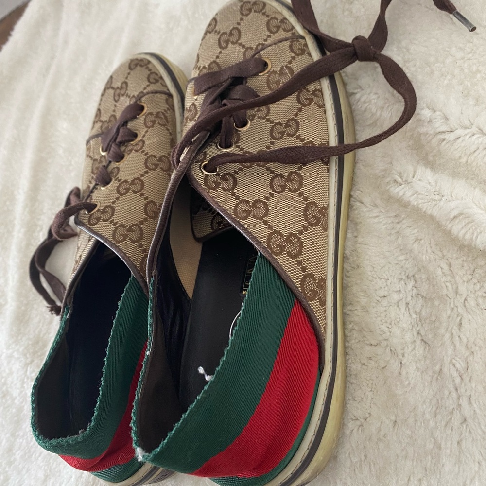 Gucci 36 1/2 authentic sneakers
